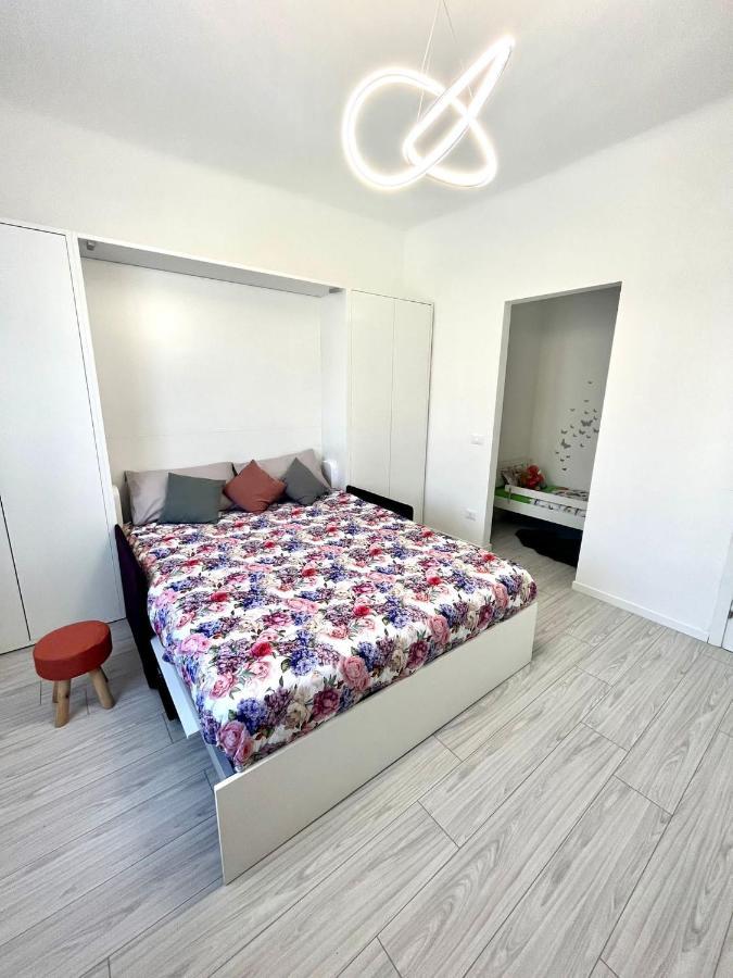 Marghespace Zona Stazione Centrale Appartamento Con Letto Matrimoniale E Bagno Милан Экстерьер фото