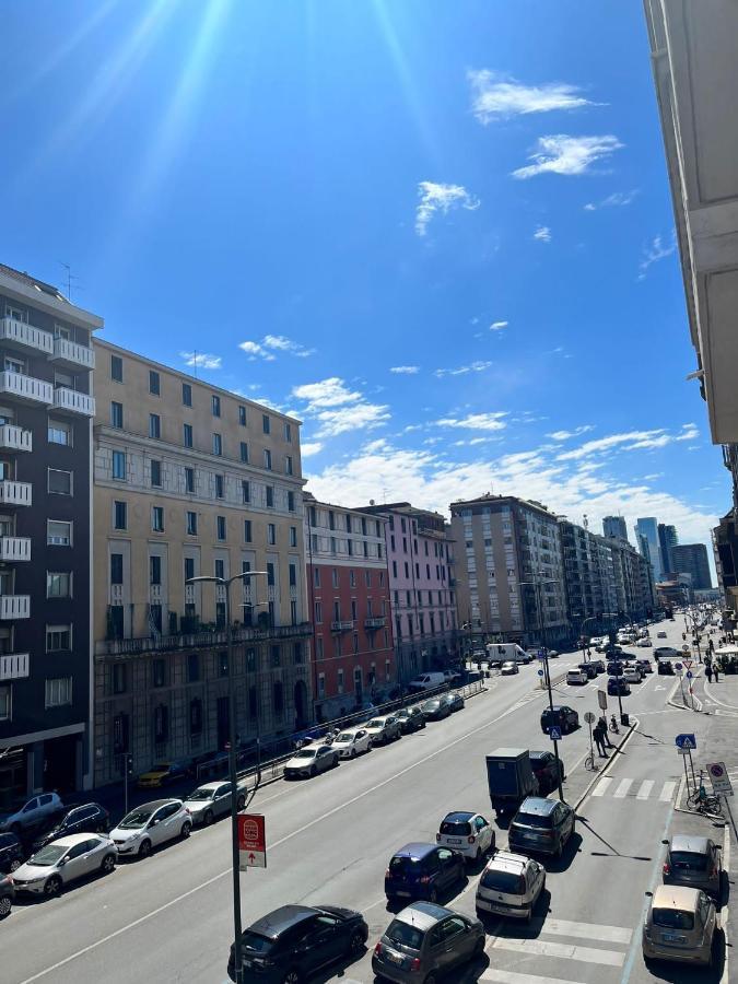 Marghespace Zona Stazione Centrale Appartamento Con Letto Matrimoniale E Bagno Милан Экстерьер фото